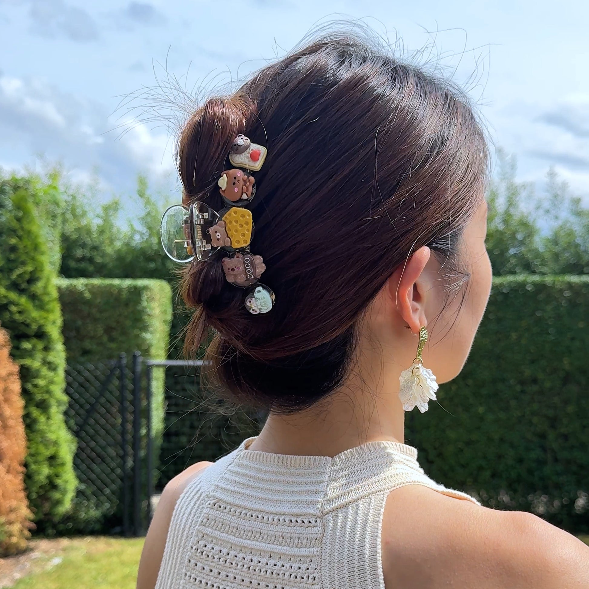 Playful hair clip in a sweet style