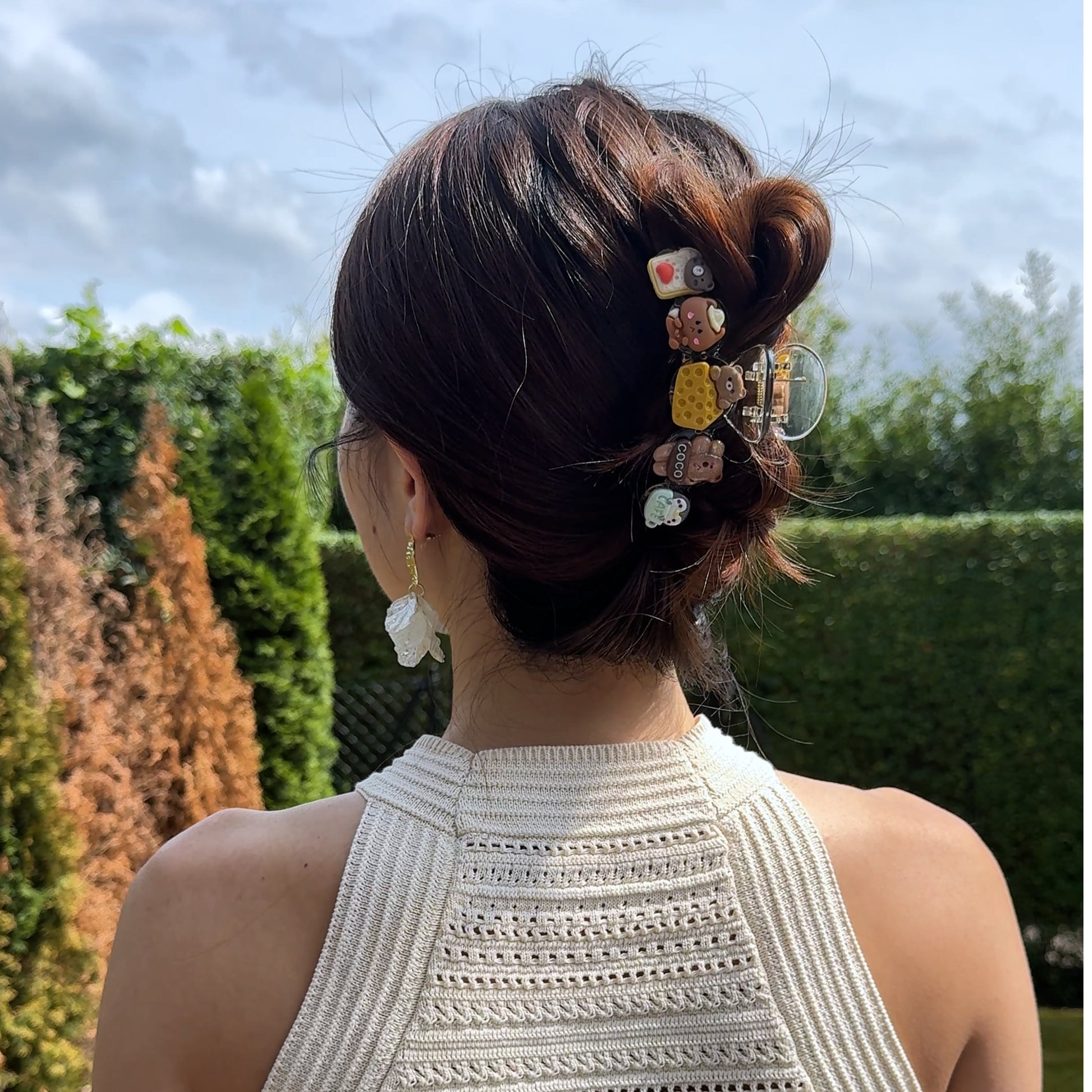 Playful hair clip in a sweet style