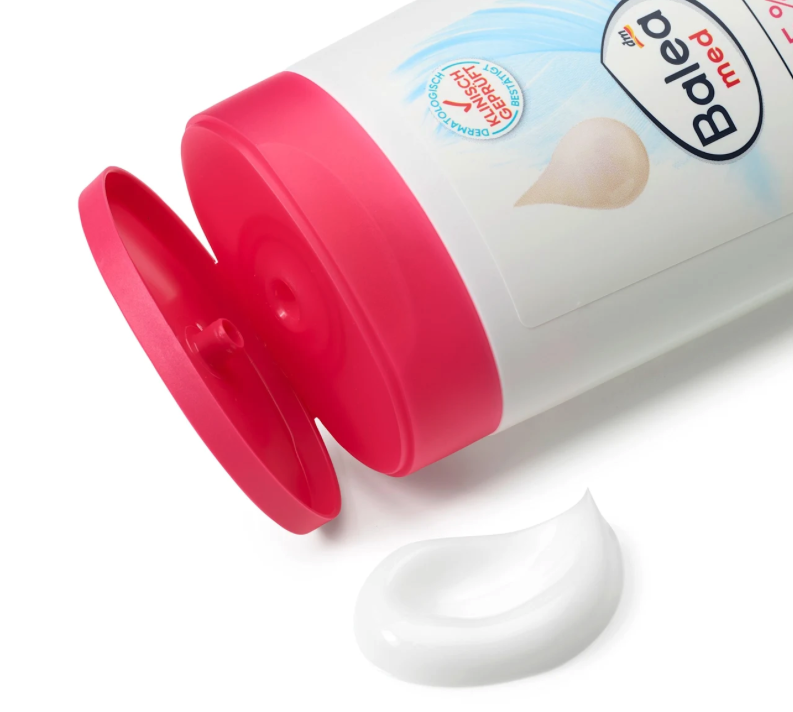 Balea Med 15% Urea 2in1 Immediate Care Body Lotion | Urea + Allantoin + Plant-Based Glycerin | Intensive Moisture & Regeneration for Extremely Dry Skin | Vegan | 250 ml