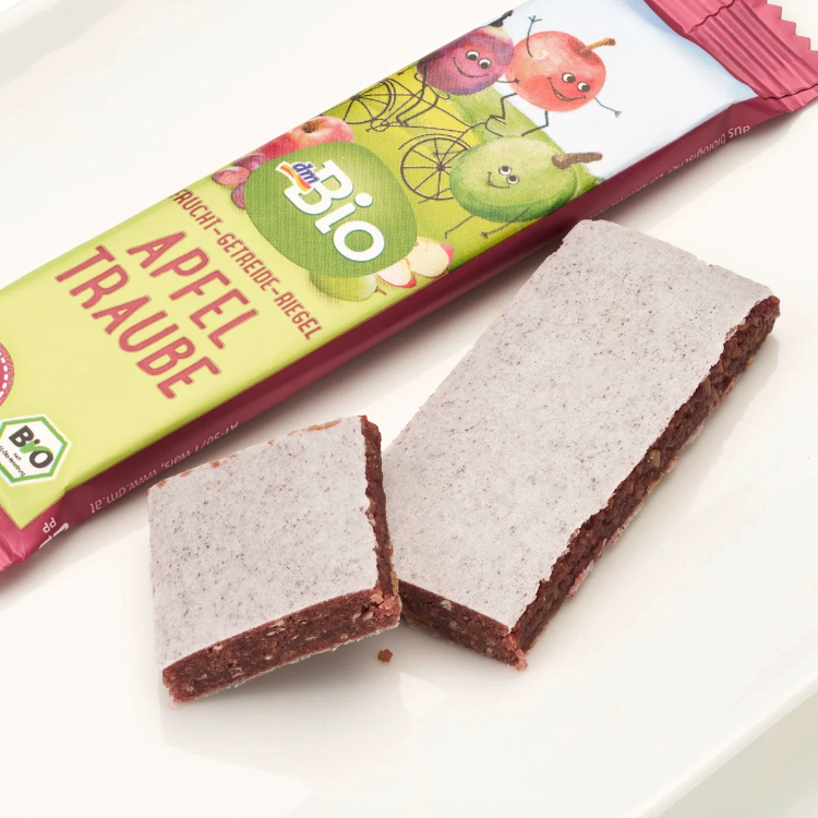 dmBio Organic Fruit Bars Variety Pack | 24 Fruit Bars | 4 Delicious Flavors | 6 Bars Each | From 12 Months | Organic | No Added Sugar | Vegan | Made in Germany