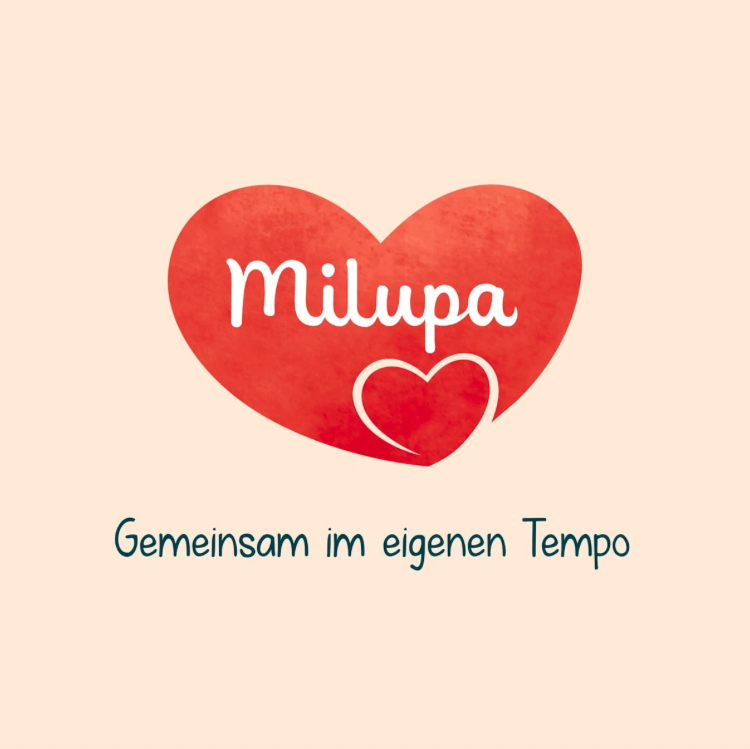 Milupa Milumil Kindermilch 1 Family Value Pack 2200g 4 × 550 g | From 1 Year | GOS/FOS Prebiotics | Vitamins D & C | Calcium & Iron | Palm Oil Free | Made in Germany