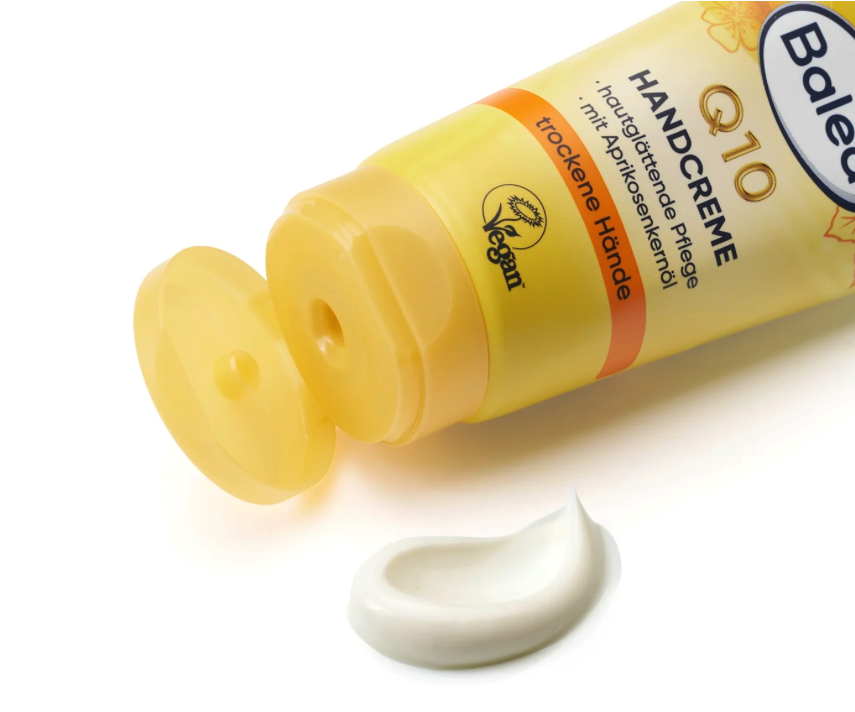 Balea Q10 Hand Cream SPF 15 with Apricot Kernel Oil | Intensive Care for Dry Hands | Vegan | 5 × 100 ml Value Pack | 500 ml Total